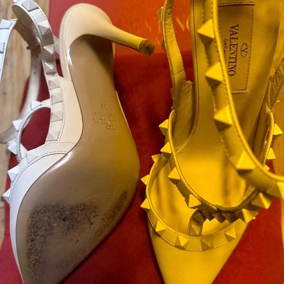 Valentino Cream/white Studded Heels - Picture 4 of 5